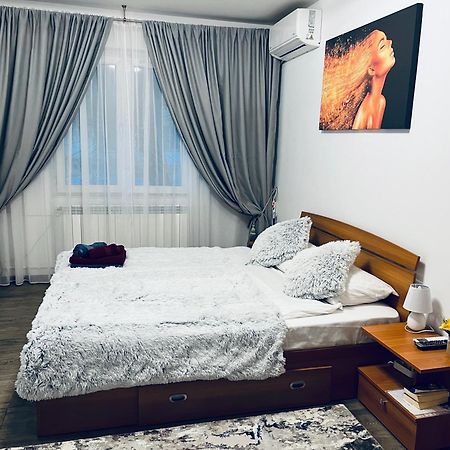 Appartement Studio Vio à Tulcea Extérieur photo
